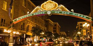 San Diego Nightclub Limo Rentals, Downtown Gaslamp Quarter, Limousine, Party Bus, Shuttle, Guest List, VIP Passes, Discount Bottle Service, Hard Rock, Omnia, Fluxx, Bassmnt, Parq, Onyx