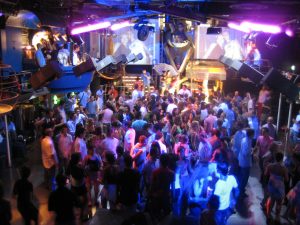 San Diego Nightclub Limo Services, Downtown Gaslamp Quarter, Limousine, Party Bus, Shuttle, Guest List, VIP Passes, Discount Bottle Service, Hard Rock, Omnia, Fluxx, Bassmnt, Parq, Onyx